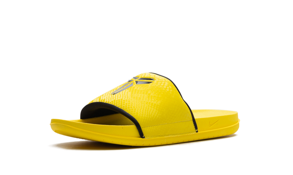 Kobe Offcourt Slide "Lightning" IF2870 700
