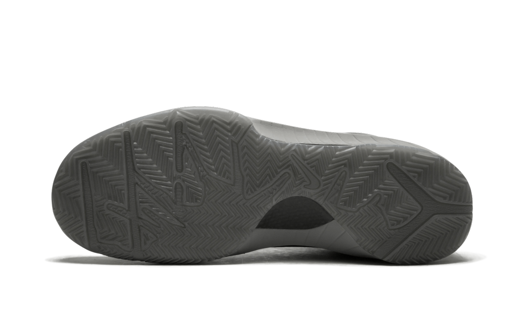 Zoom Kobe 4 FTB "Fade to Black" 869450 005