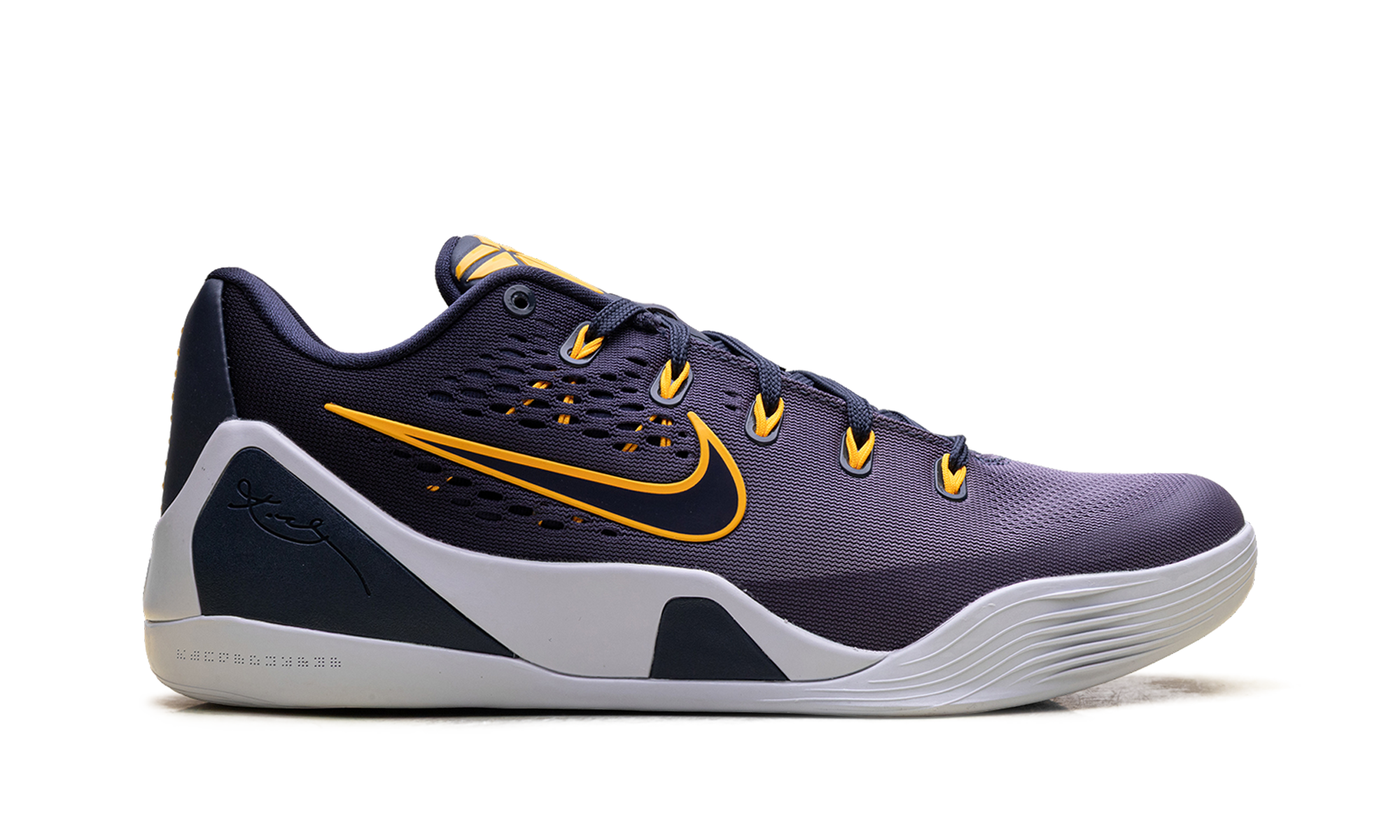Kobe 9 EM Low Protro "Fade" IH1401 401