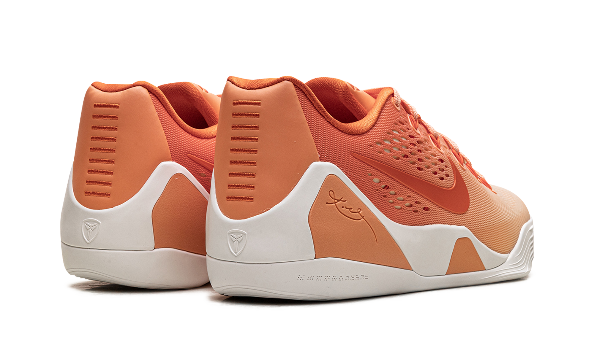Kobe 9 Elite Low EM Protro "WNBA" IM6119 800